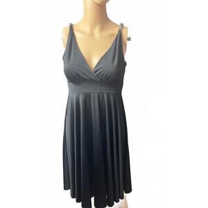 L'Ette Elegant Black Dress - Perfect for Any Occasion